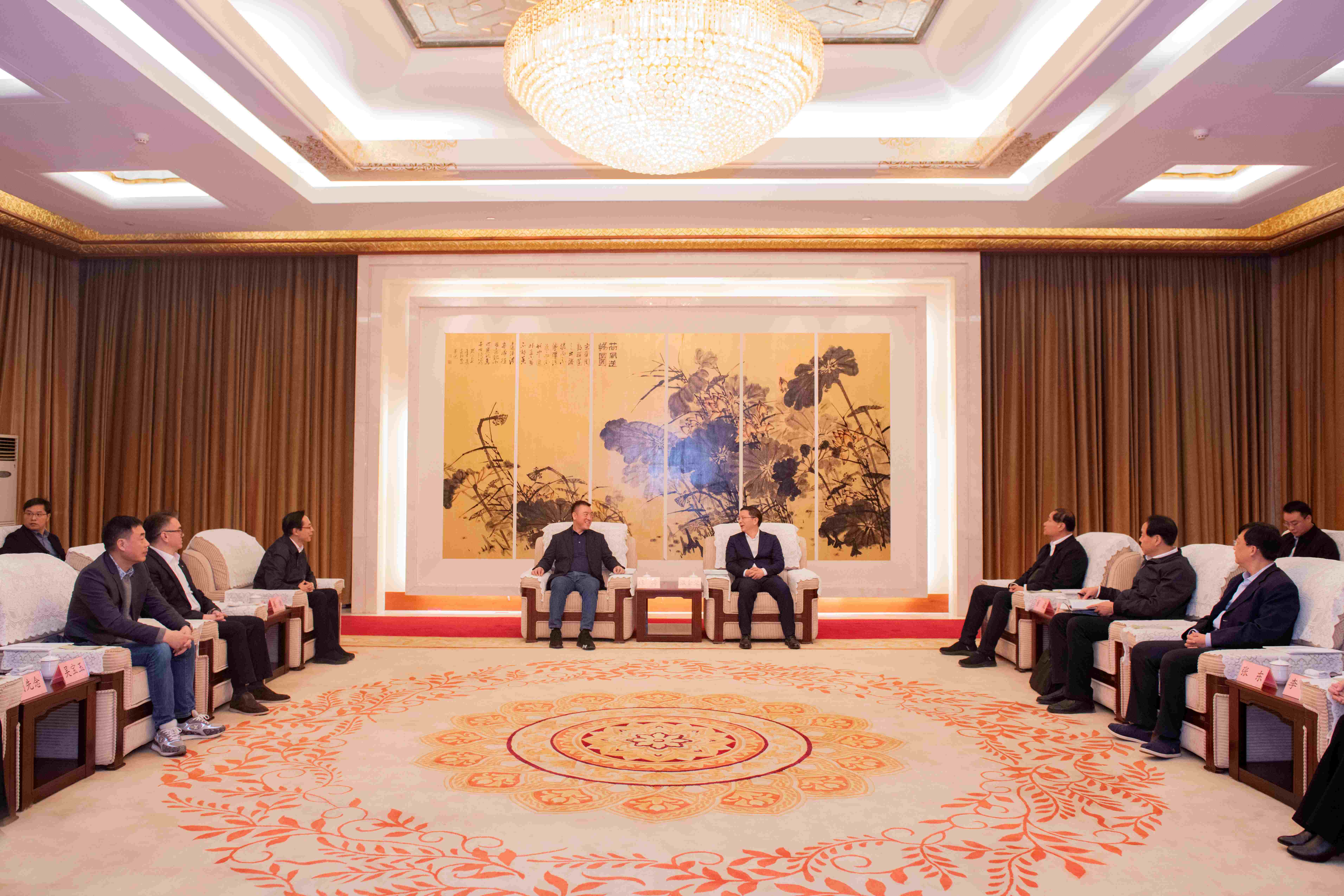 铂莱国际科技董事长陈涛带领深圳市和惠州市企业家前往济宁市考察交流 